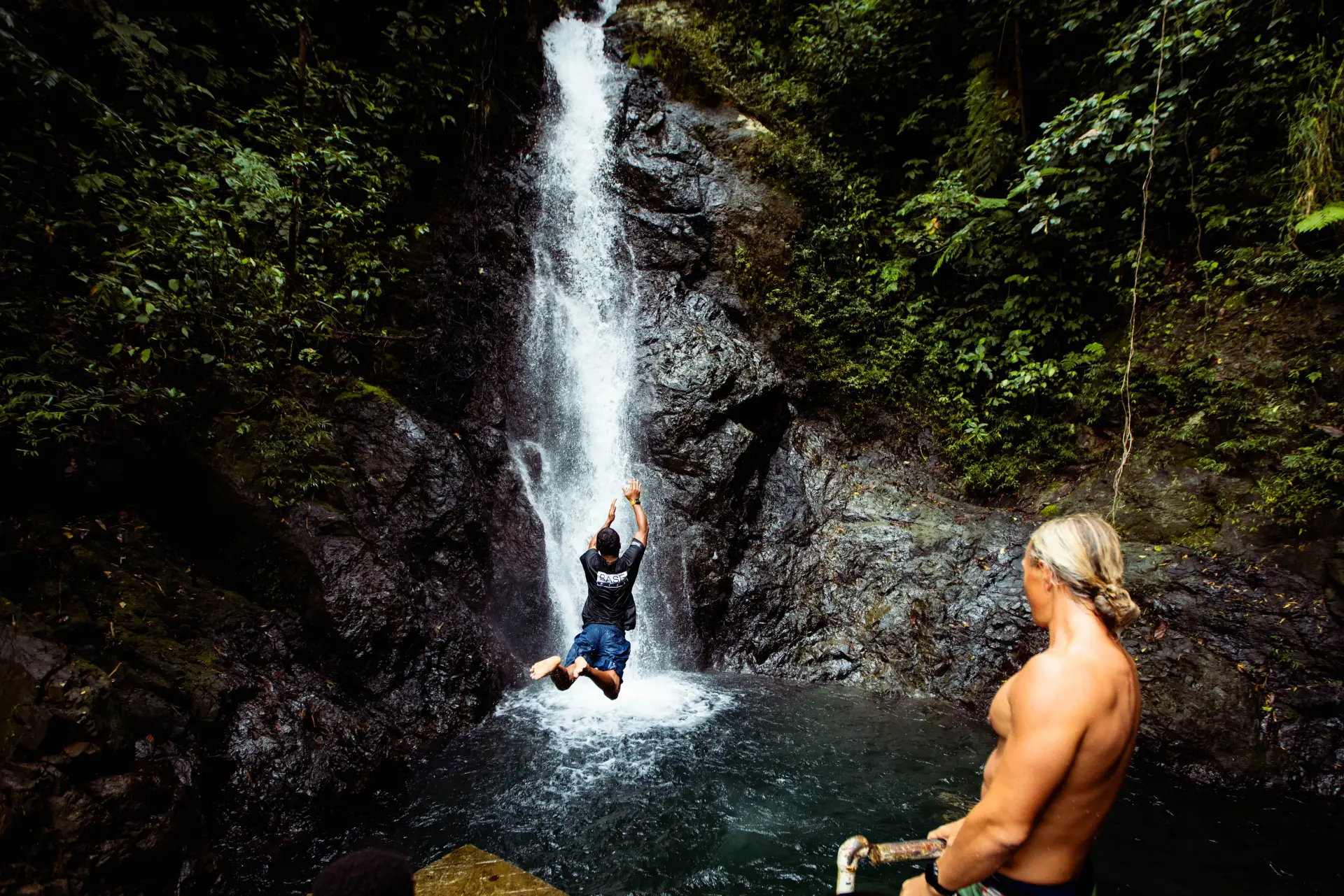 Kayaking experience on Navua River